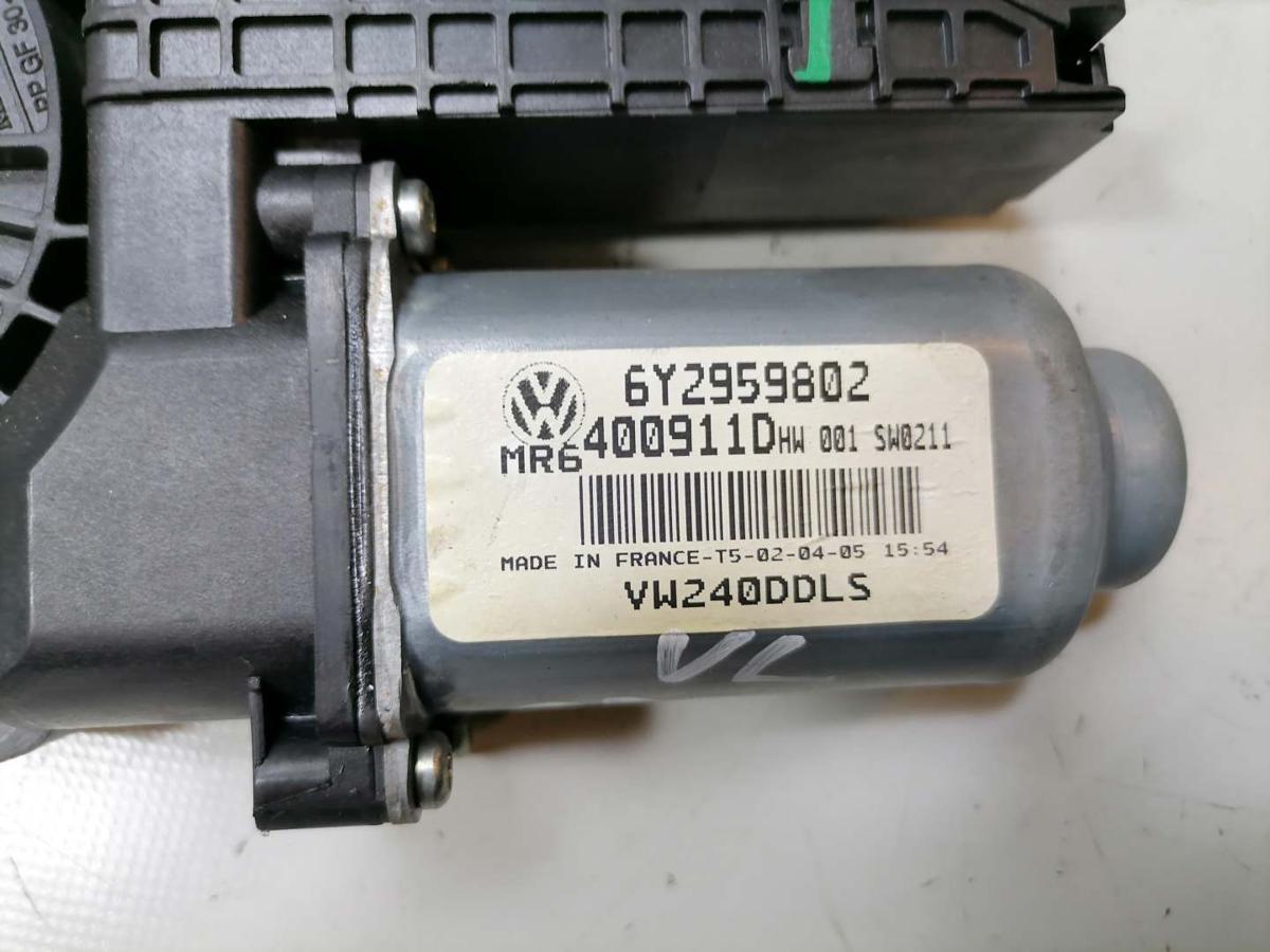 VW Polo 9N3 original Fensterhebermotor vorn links Bj.2005